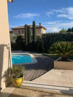 Beautiful AC house with swimming pool Aix center